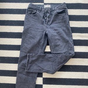 Everlane size 26 gray crop jeans